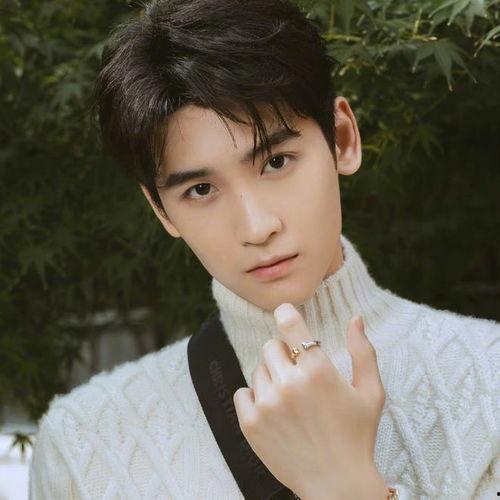 黄俊捷爆料最新,揭秘娱乐圈最新劲爆事件 第3张 黄俊捷爆料最新,揭秘娱乐圈最新劲爆事件 第3张